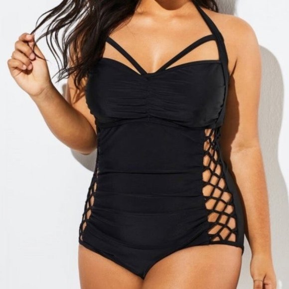 Black Cut Out One Piece Swimsuit Size 3XL - Picture 2 of 6